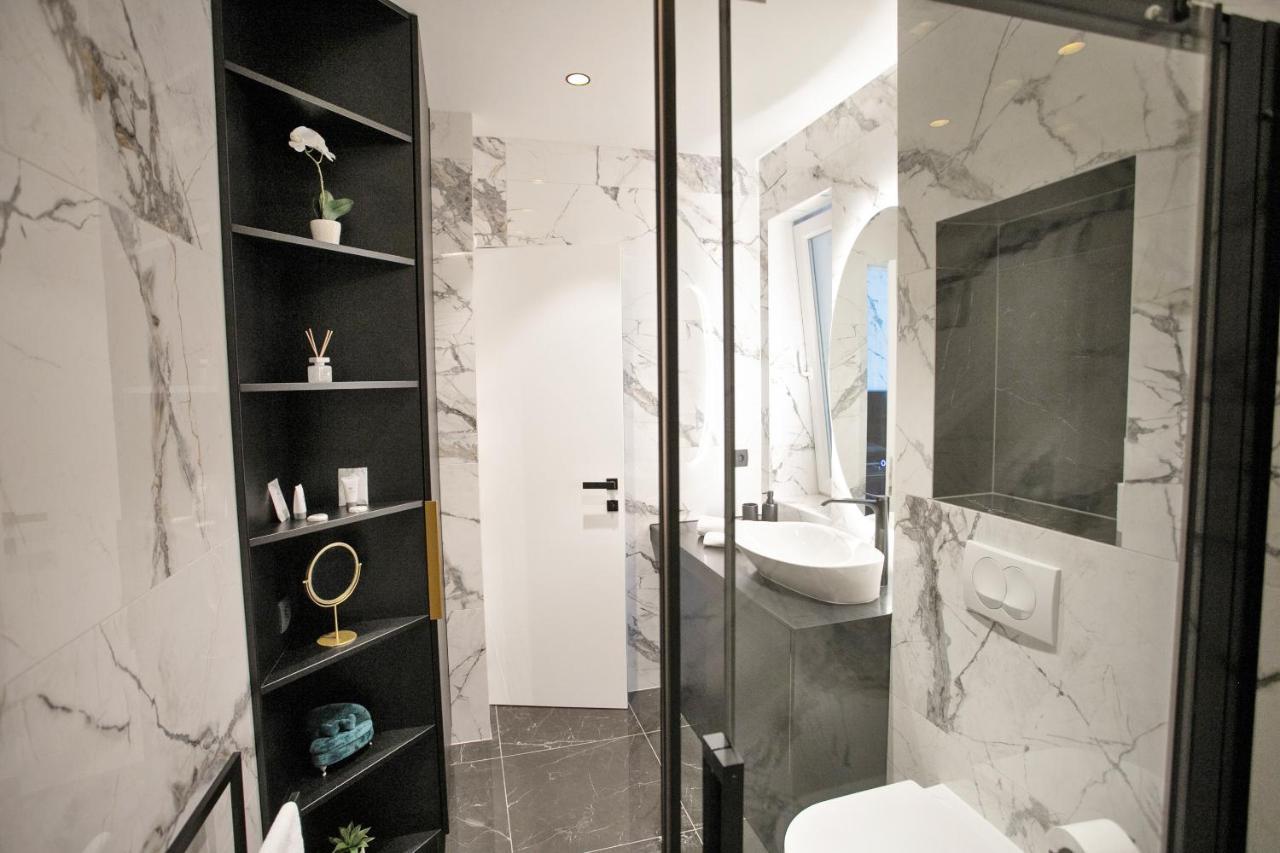 Prestigious Downtown Apartment Spalato Esterno foto