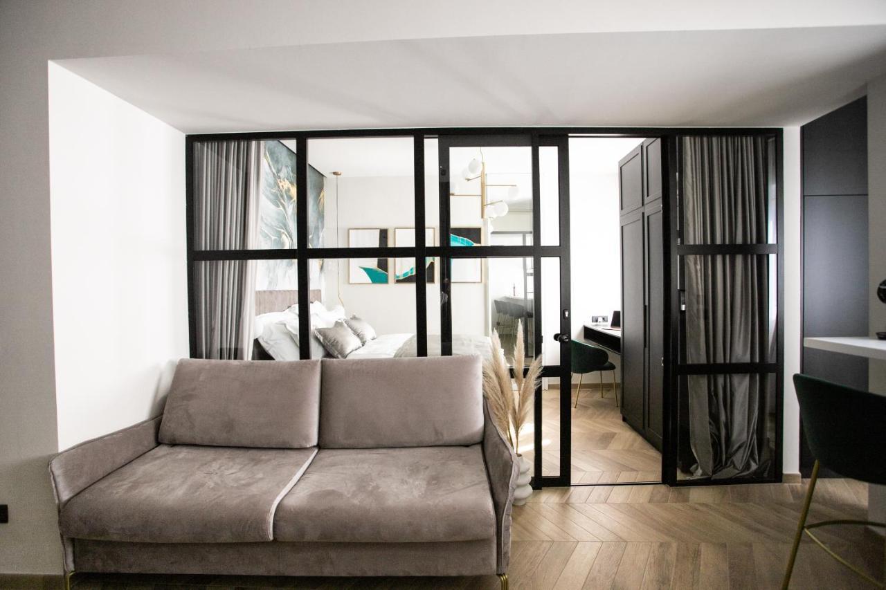 Prestigious Downtown Apartment Spalato Esterno foto