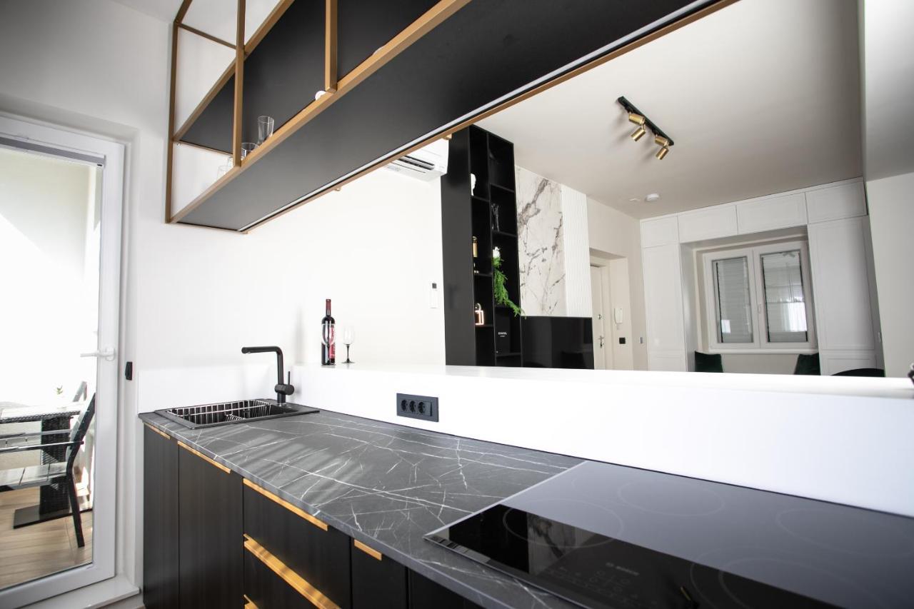 Prestigious Downtown Apartment Spalato Esterno foto